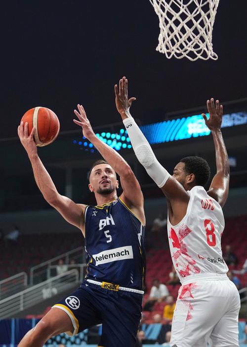 中国男篮vs波兰男篮全场回放2019