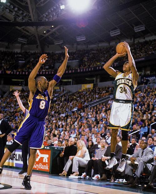 雷阿伦巅峰时期数据