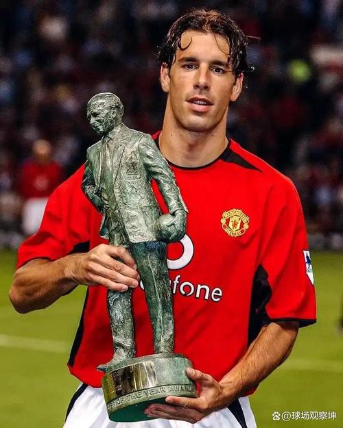 范尼斯特鲁伊受伤