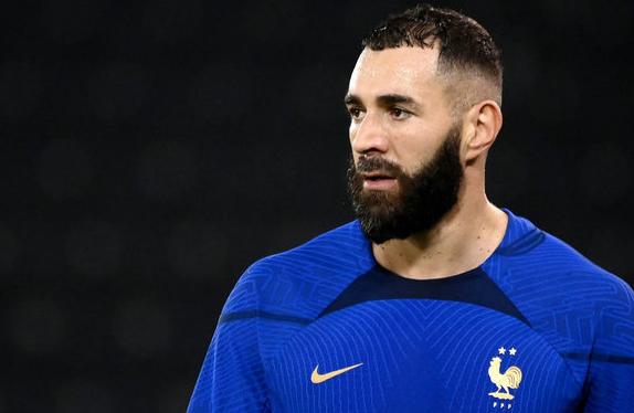 本泽马为什么重返国家队