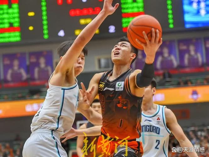 山东男篮今天对阵哪里