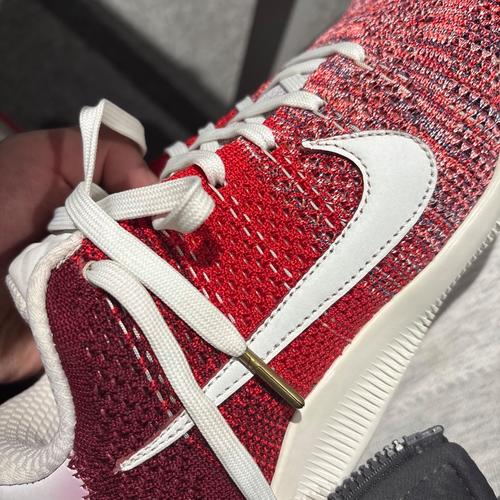 科比11篮球鞋什么时候发售