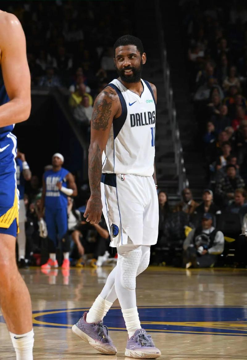 凯里欧文的英文名缩写