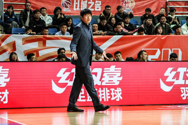 山东高速男篮最近新闻