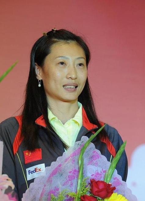 张宁羽毛球奥运冠军简介