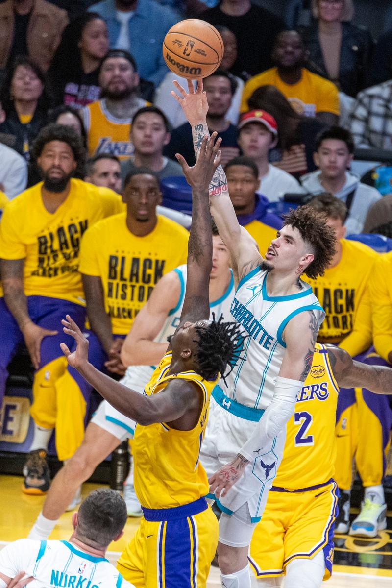 2021年4月14日湖人对黄蜂比赛录像