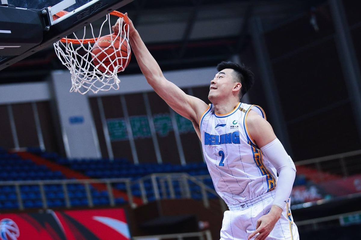 篮球运动员李慕豪的身高是多少