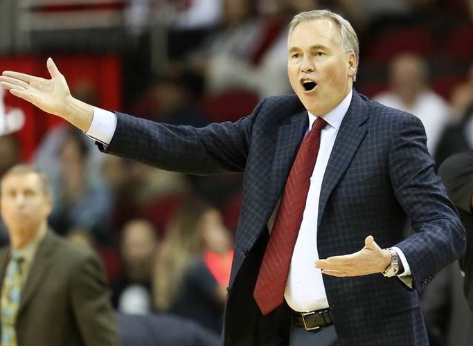 德安东尼执教哪支球队