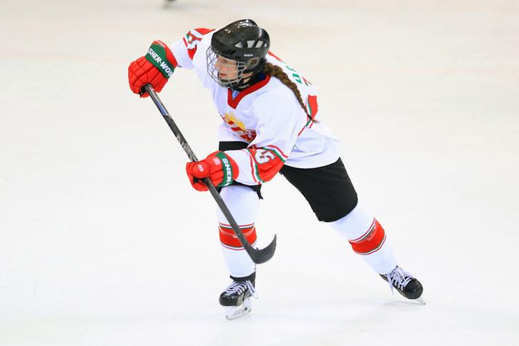 冰球是干嘛用的