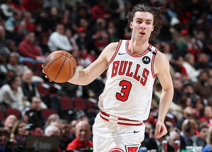 2020火箭对公牛今天比赛的录像