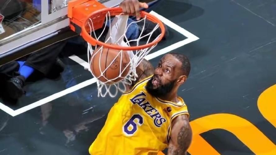 詹姆斯唯一一次扣篮大赛