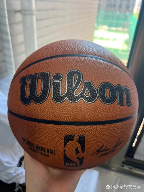 nba的篮球是用什么皮做的