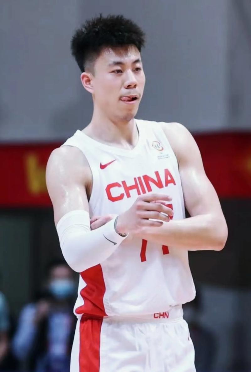 辽宁队张镇麟个人资料简介