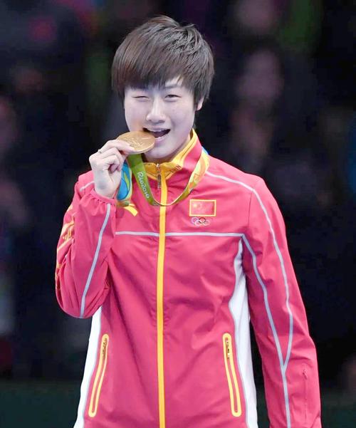 乒乓球队丁宁退役了吗